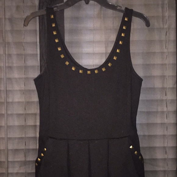 LBD with pockets - Picture 1 of 5